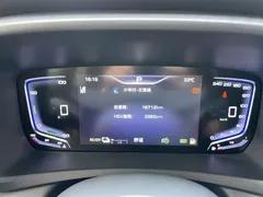 2024 Hongqi HQ9 2.0T 4WD Luxury — фото 9