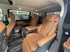 2024 Hongqi HQ9 2.0T 4WD Luxury — фото 11