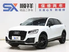 2020 Audi Q2L 35 TFSI, белый — фото 1