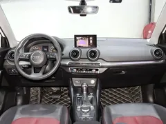2020 Audi Q2L 35 TFSI, белый — фото 12