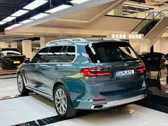 2023 BMW X7 xDrive40i Leading Luxury Package — фото 3