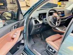 2023 BMW X7 xDrive40i Leading Luxury Package — фото 6