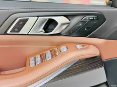 2023 BMW X7 xDrive40i Leading Luxury Package — фото 11