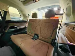 2023 BMW X7 xDrive40i Leading Luxury Package — фото 26