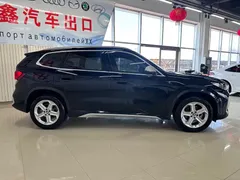 2023 BMW X1 sDrive20Li X, чёрный — фото 4
