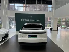 2025 Li Auto i6 4WD Standard, белый — фото 8