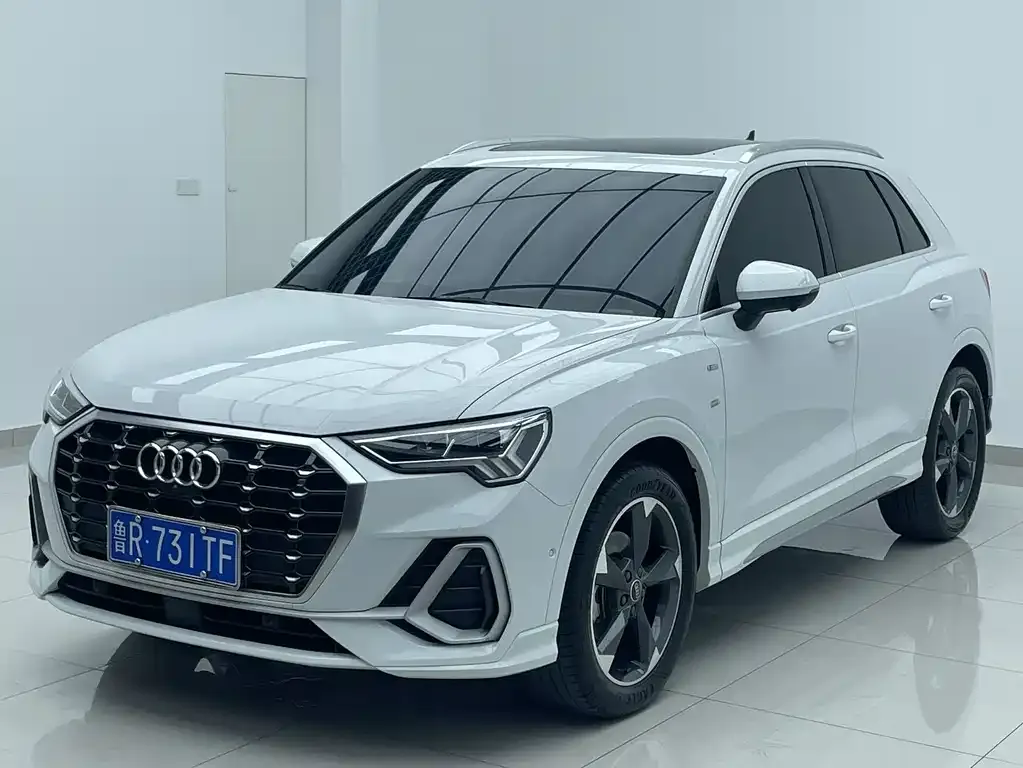 2023 Audi Q3 35 TFSI 1.4T