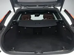 2021 Volvo V90 Cross Country B5 AWD Zhiyuan, белый — фото 16