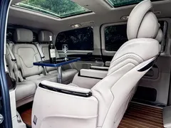 2021 Mercedes-Benz V-Class V 260, чёрный — фото 31