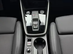 2022 Audi A3 Sportback 35 TFSI, белый — фото 16