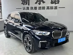 2022 BMW X5 40Li M, чёрный — фото 3