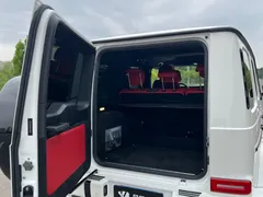 2022 Mercedes-Benz G-Class G 500, белый — фото 13