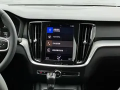 2020 Volvo S60 T3 Luxury, белый — фото 8