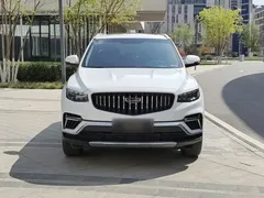 2022 Geely Atlas 1.8TD DCT, белый — фото 3
