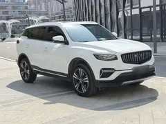 2022 Geely Atlas 1.8TD DCT, белый — фото 4