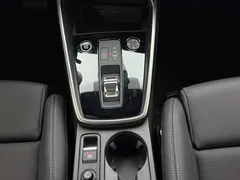2023 Audi A3 Sportback 35 TFSI Fashion Sport, зелёный — фото 12