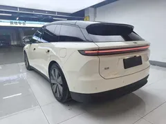 2025 Li Auto i6 4WD Standard — фото 3