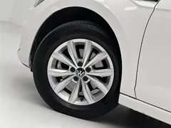 2021 Volkswagen Polo Plus 1.5L AT, белый — фото 16