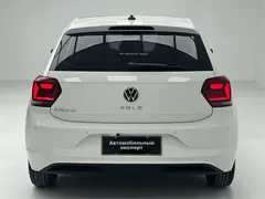 2021 Volkswagen Polo Plus 1.5L AT, белый — фото 18