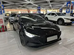 2022 Hyundai Elantra 1.5L CVT LUX Black Knight Limited Edition, чёрный — фото 3