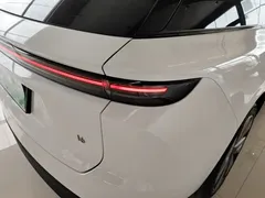 2025 Li Auto i6 2WD Standard, белый — фото 8