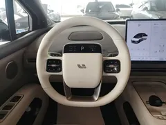2025 Li Auto i6 2WD Standard, белый — фото 11
