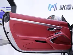 2022 Porsche 718 Boxster 2.0T — фото 18