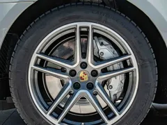 2020 Porsche Macan Turbo 2.9T, белый — фото 7