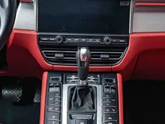 2020 Porsche Macan Turbo 2.9T, белый — фото 17