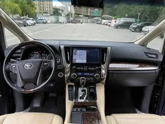 2021 Toyota Alphard Hybrid 2.5L Luxury, чёрный — фото 13