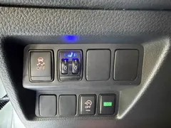 2022 Nissan X-Trail 2.0L 2WD Premium, белый — фото 10