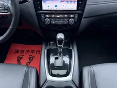 2022 Nissan X-Trail 2.0L 2WD Premium, белый — фото 16