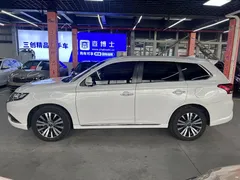 2021 Mitsubishi Outlander 2.4L 4WD Enjoy 7, белый — фото 8