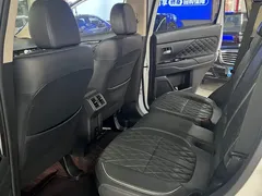 2021 Mitsubishi Outlander 2.4L 4WD Enjoy 7, белый — фото 10