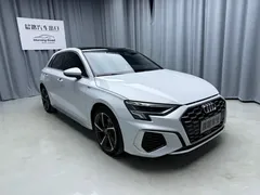 2023 Audi A3 Sportback 35 TFSI Fashion Sport, белый — фото 3