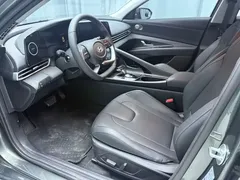 2023 Hyundai Elantra 1.5L CVT LUX Premium — фото 7