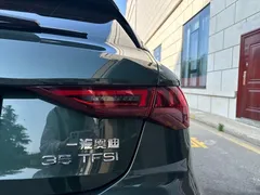 2023 Audi A3 Sportback 35 TFSI, зелёный — фото 7
