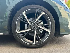 2023 Audi A3 Sportback 35 TFSI, зелёный — фото 23