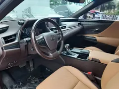 2020 Lexus ES 300h Excellence, синий — фото 4
