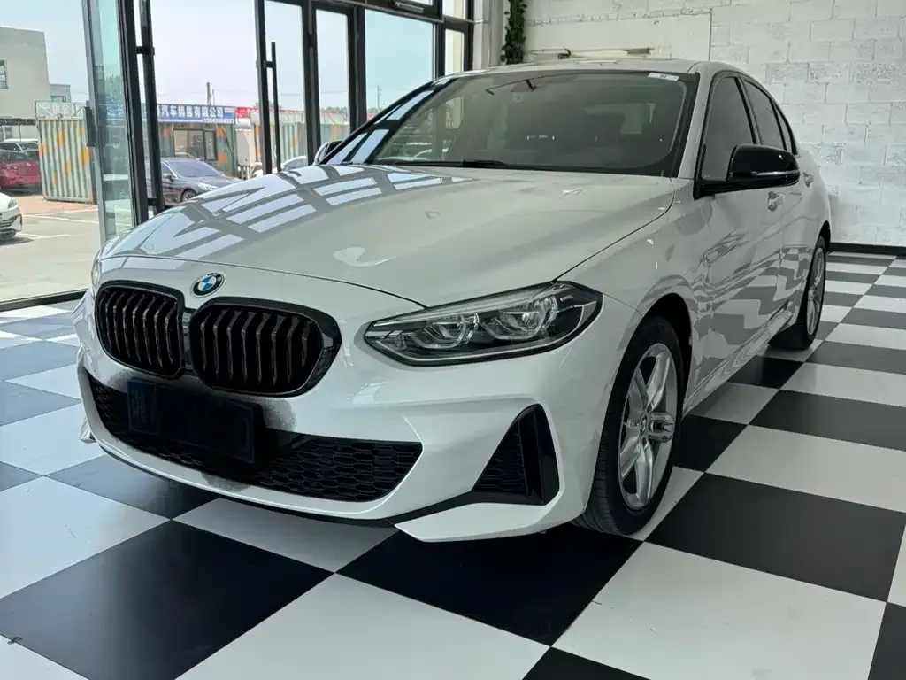 2022 BMW 1 Series 120i M