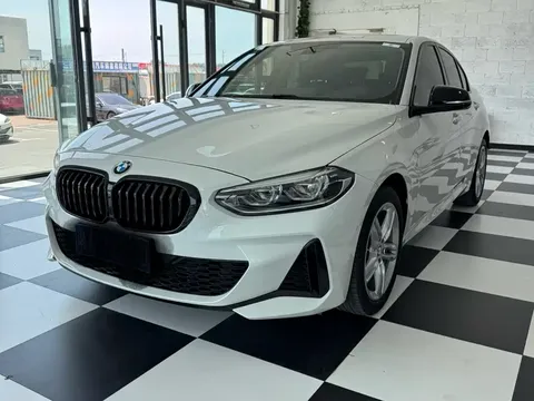2022 BMW 1 Series 120i M