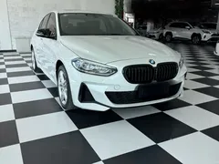 2022 BMW 1 Series 120i M, белый — фото 3