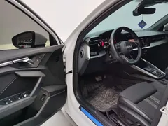 2023 Audi A3L Limousine 35 TFSI, белый — фото 10