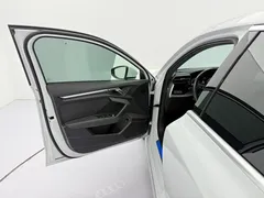 2022 Audi A3L Limousine 35 TFSI Fashion Sport, белый — фото 19