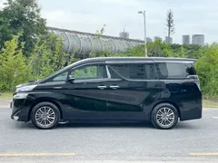 2021 Toyota Vellfire Crown Hybrid 2.5L HV Luxury, чёрный — фото 9