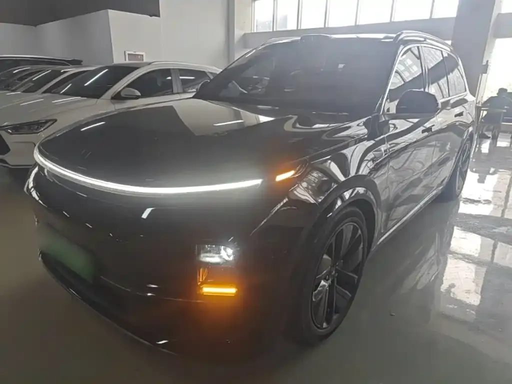 2022 Li Auto L9 Max