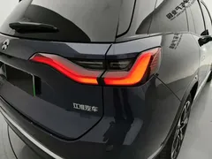 2020 Nio ES8 580KM 6-seat, синий — фото 29