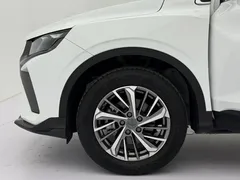 2021 Geely Coolray 1.4T DCT Platinum, белый — фото 19