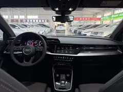 2022 Audi A3L Limousine 35 TFSI, зелёный — фото 17