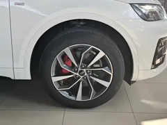 2023 Audi Q5L 40T, белый — фото 25
